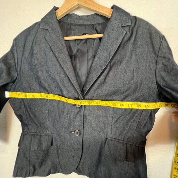 New York & Company Womens 3/4 Sleeve Dark Gray Stretch Blazer Two-Button Closure - Picture 4 of 14